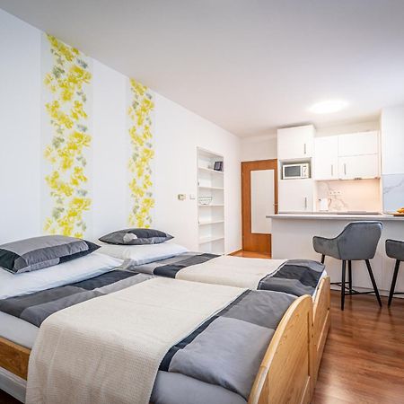 Apartment Komín エクステリア 写真
